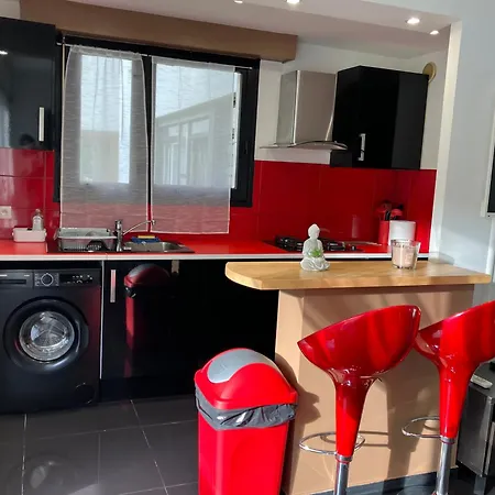 Paraiso - Entier Proche Paris Equipe Avec Parking